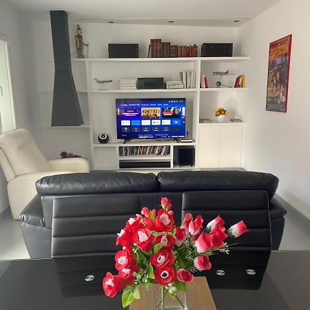 Apartamento En Madrid Rio Con Parking Gratuito Exterior photo