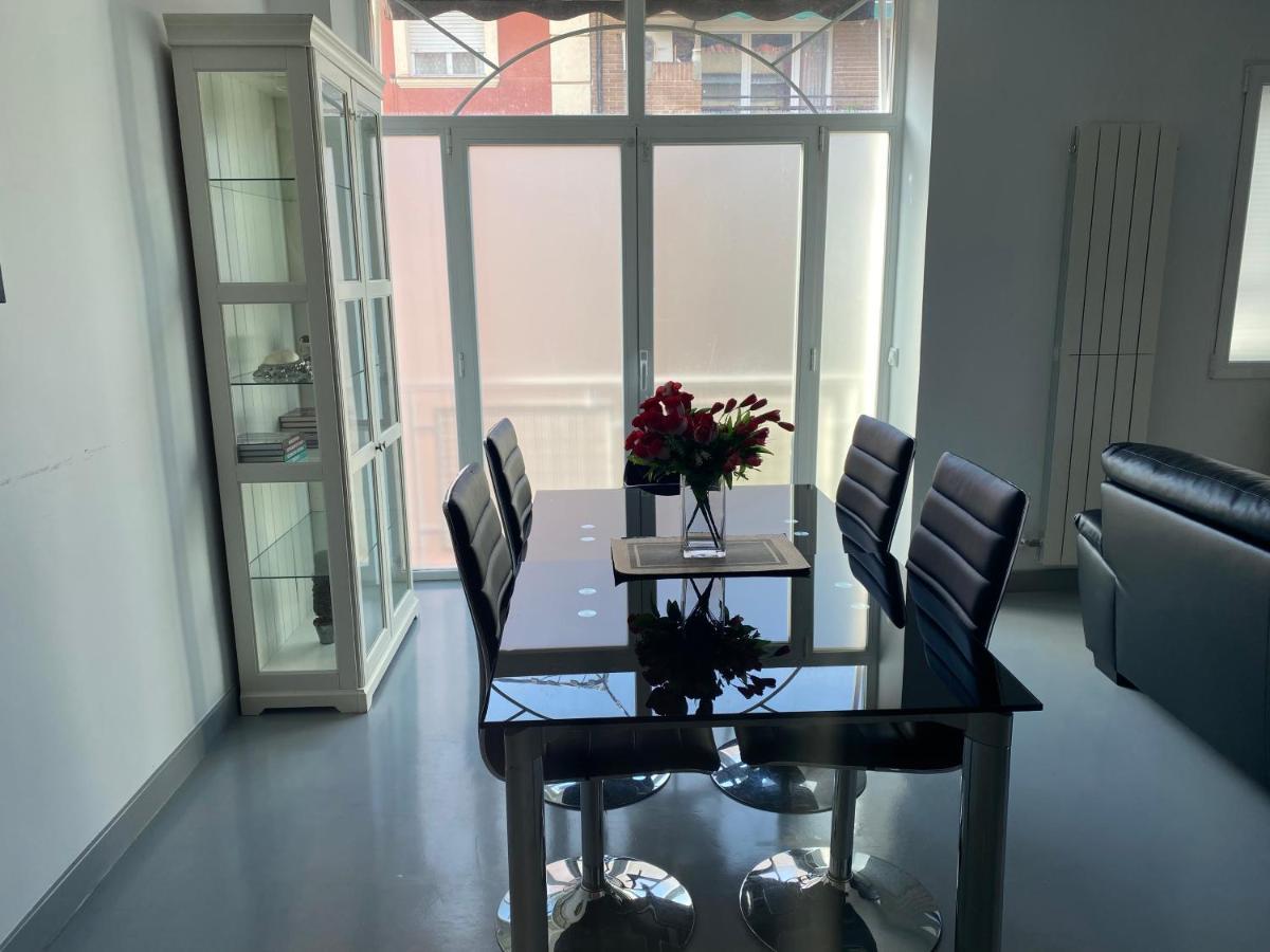 Apartamento En Madrid Rio Con Parking Gratuito Exterior photo